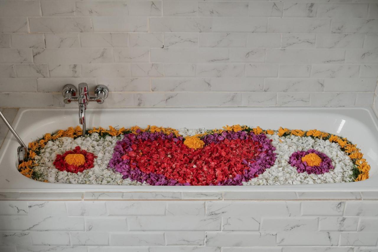 Ratni Ubud Villa Exteriör bild